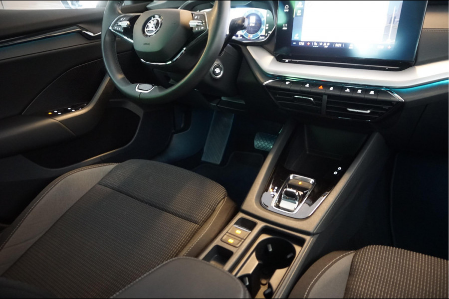 Škoda Octavia Combi 1.0 e-TSI Sport Business | Sfeerverlichting | Virtual cockpit | Cruise + Lane | Apple/ Android | BTW