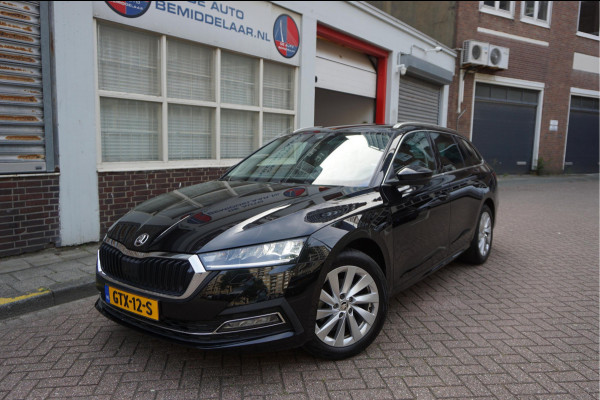 Škoda Octavia Combi 1.0 e-TSI Sport Business | Sfeerverlichting | Virtual cockpit | Cruise + Lane | Apple/ Android | BTW