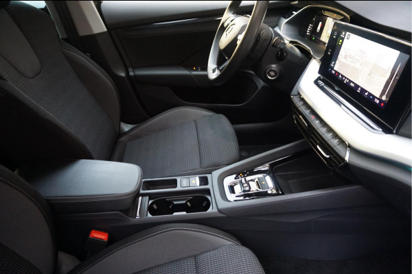 Škoda Octavia Combi 1.0 e-TSI Sport Business | Sfeerverlichting | Virtual cockpit | Cruise + Lane | Apple/ Android | BTW