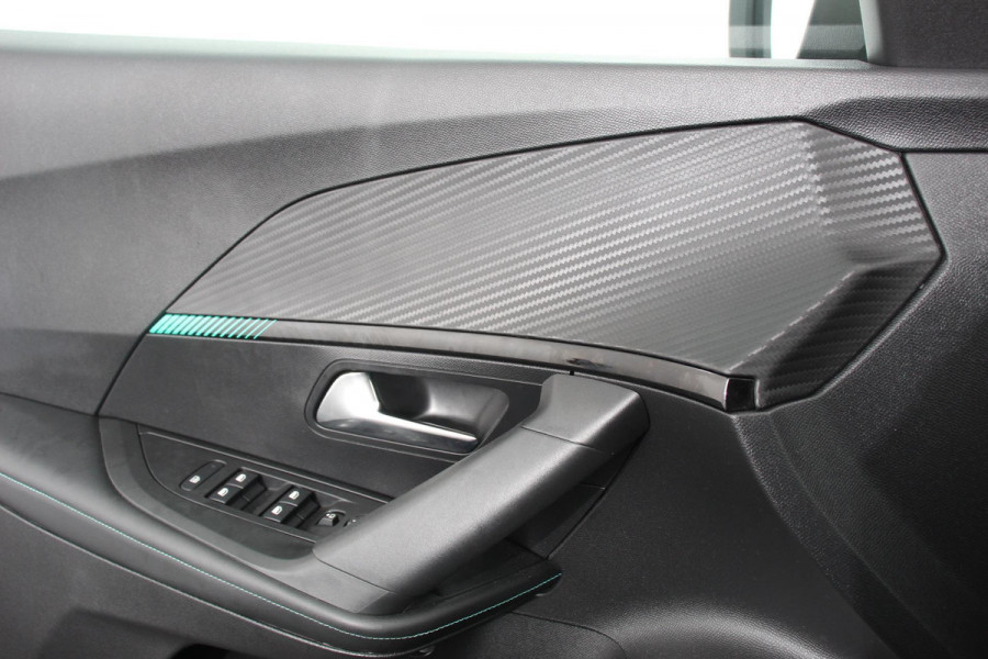 Peugeot 2008 1.2 PureTech 130pk Automaat Allure Navigatie Climate Control Dab Led Lichtmetalen Velgen Parkeer sensoren Cruise Control