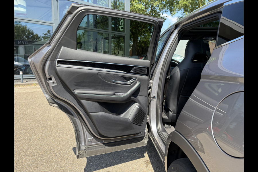 BYD SEAL U 1.5 DM-i FWD Comfort VAN: €35.900,- VOOR: €33.440,- UW WK VOORDEEL: 2.460,-! | ADAPT. CRUISE CONTROL | PANORAMA DAK | 360 GRADEN CAMERA | HEAD-UP DISPLAY | BYD GARANTIE