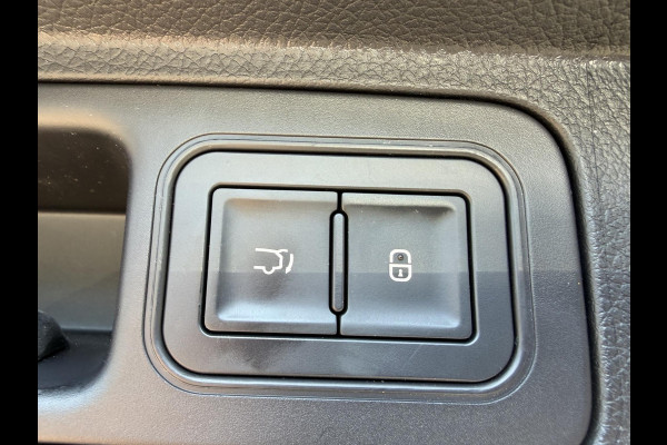 BYD SEAL U 1.5 DM-i FWD Comfort VAN: €35.900,- VOOR: €33.440,- UW WK VOORDEEL: 2.460,-! | ADAPT. CRUISE CONTROL | PANORAMA DAK | 360 GRADEN CAMERA | HEAD-UP DISPLAY | BYD GARANTIE