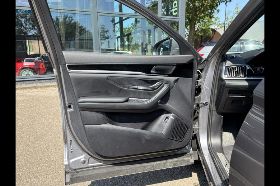 BYD SEAL U 1.5 DM-i FWD Comfort VAN: €35.900,- VOOR: €33.440,- UW WK VOORDEEL: 2.460,-! | ADAPT. CRUISE CONTROL | PANORAMA DAK | 360 GRADEN CAMERA | HEAD-UP DISPLAY | BYD GARANTIE