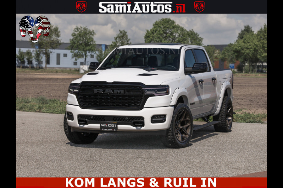 Dodge Ram Limited Night 540HP 706Nm | Massage + Full Option | De Meest Luxe en Volle Pick-Up in zijn Klasse | Comfortabele Dubbele Cabine met Royale 5 Zitplaatsen | BPM vrij | Nu Leverbaar uit Voorraad | Voorraad Nr 2351 - 7478 | De specialist in Amerikaanse pick‑ups in Nederland en Europa.