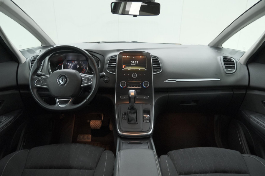 Renault Scénic TCe 140 EDC Limited | Camera | Stoelverwarming | Navigatie | Apple Carplay