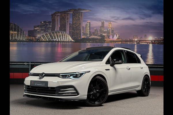 Volkswagen Golf 1.5 eTSI 1st Edition |GTI Pack|IQ-Light|Trekhaak|Massage|Panorama|Stuurverw.|Full opt.