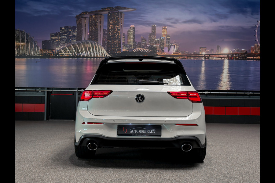 Volkswagen Golf 1.5 eTSI 1st Edition |GTI Pack|IQ-Light|Trekhaak|Massage|Panorama|Stuurverw.|Full opt.