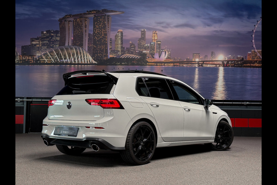 Volkswagen Golf 1.5 eTSI 1st Edition |GTI Pack|IQ-Light|Trekhaak|Massage|Panorama|Stuurverw.|Full opt.