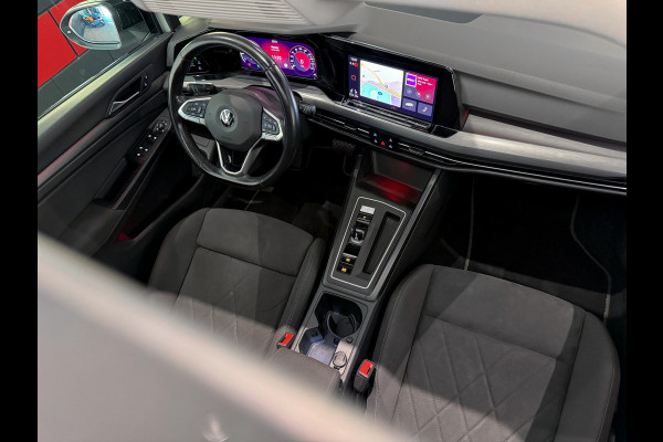 Volkswagen Golf 1.5 eTSI 1st Edition |GTI Pack|IQ-Light|Trekhaak|Massage|Panorama|Stuurverw.|Full opt.