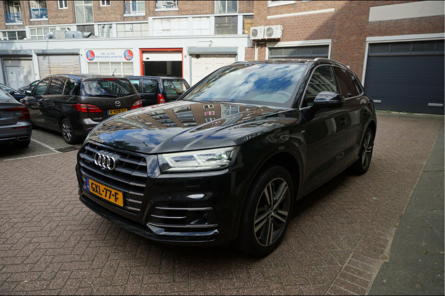 Audi Q5 55 TFSI e quattro Competition Aut7 | Trekhaak | B&O | S-line | Virtual Cockpit | Adaptive cruise | Sfeerverlichting |