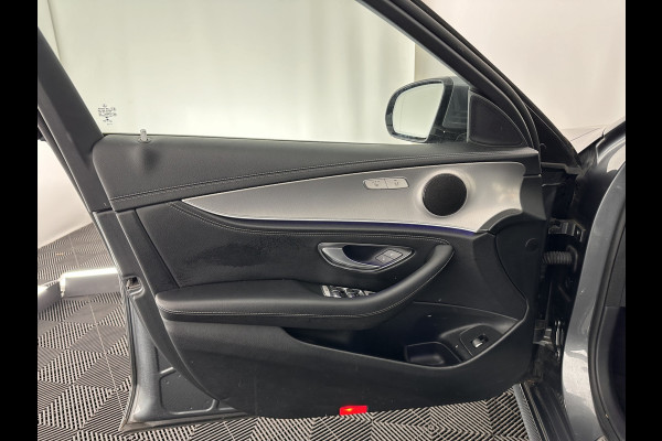 Mercedes-Benz E-Klasse 220 d AMG-Line (INCL-BTW ) Aut. *PANO | FULL-LED | LEATHER-MICROFIBRE | WIDE-COCKPIT | NAVI-FULLMAP | AMBIENTLIGHT | HEATED-SPORTSEATS | ECC | SHIFTPADDLES | PDC | CRUISE | 19"ALU*
