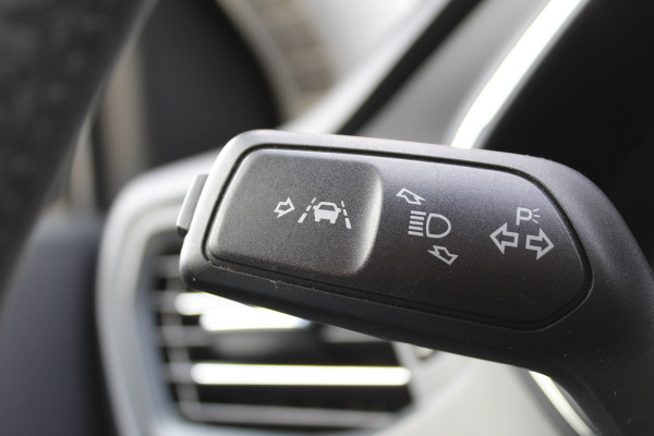 Ford FOCUS Wagon 1.0 EcoBoost Active Business | Trekhaak | Cruise Control | Winter Pack