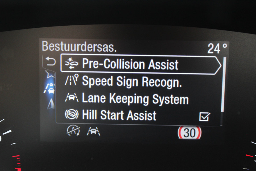 Ford FOCUS Wagon 1.0 EcoBoost Active Business | Trekhaak | Cruise Control | Winter Pack