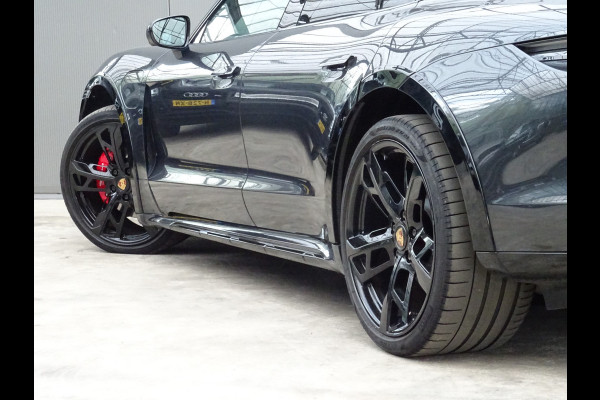 Porsche Taycan Cross Turismo 4S 93 kWh * 370 KM ACCURADIUS !!