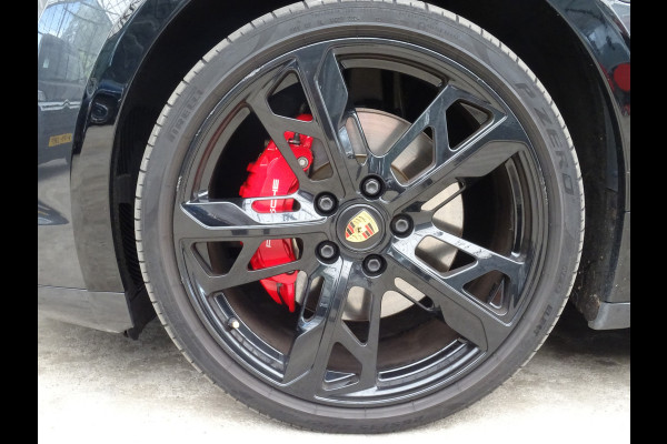 Porsche Taycan Cross Turismo 4S 93 kWh * 370 KM ACCURADIUS !!