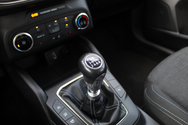 Ford FOCUS Wagon 1.0 EcoBoost Active Business | Trekhaak | Cruise Control | Winter Pack