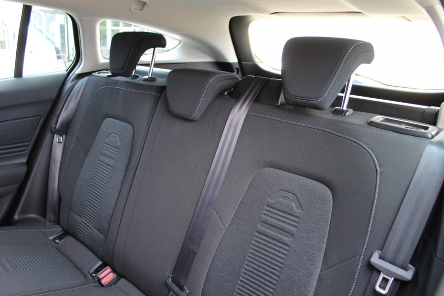Ford FOCUS Wagon 1.0 EcoBoost Active Business | Trekhaak | Cruise Control | Winter Pack