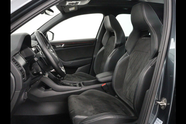 Škoda Kodiaq 1.5 TSI Sportline Business 7p. | Panoramadak | 360 Camera | Carplay | Trekhaak | Navigatie | Climate control | DAB+ | Adaptive cruise | Stoel & stuurwielverwarming | Side assist