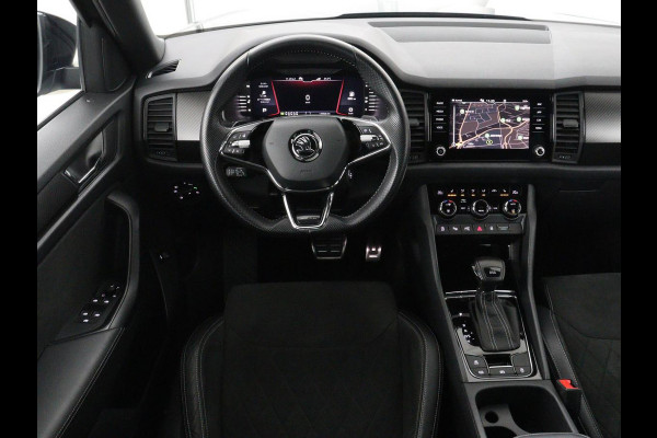 Škoda Kodiaq 1.5 TSI Sportline Business 7p. | Panoramadak | 360 Camera | Carplay | Trekhaak | Navigatie | Climate control | DAB+ | Adaptive cruise | Stoel & stuurwielverwarming | Side assist