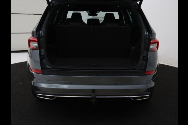 Škoda Kodiaq 1.5 TSI Sportline Business 7p. | Panoramadak | 360 Camera | Carplay | Trekhaak | Navigatie | Climate control | DAB+ | Adaptive cruise | Stoel & stuurwielverwarming | Side assist