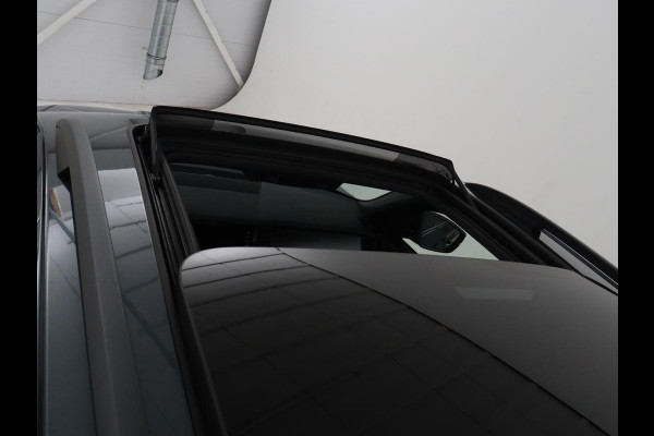 Škoda Kodiaq 1.5 TSI Sportline Business 7p. | Panoramadak | 360 Camera | Carplay | Trekhaak | Navigatie | Climate control | DAB+ | Adaptive cruise | Stoel & stuurwielverwarming | Side assist