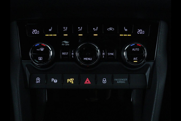 Škoda Kodiaq 1.5 TSI Sportline Business 7p. | Panoramadak | 360 Camera | Carplay | Trekhaak | Navigatie | Climate control | DAB+ | Adaptive cruise | Stoel & stuurwielverwarming | Side assist