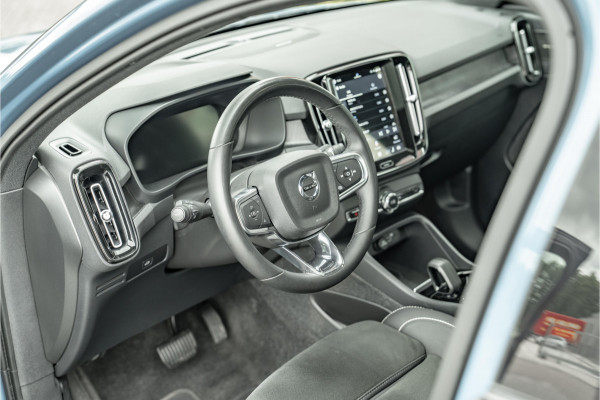 Volvo C40 Recharge Twin Ultimate 78 kWh | SOH 92%  | PANO | ACC | HK | 360 Camera | 1500kg trekgewicht