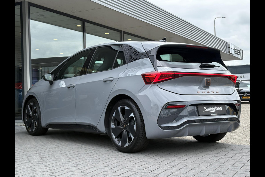 CUPRA Born Essential 62 kWh | 19 Inch | PDC V+A | Carplay | Stuurverwarming |