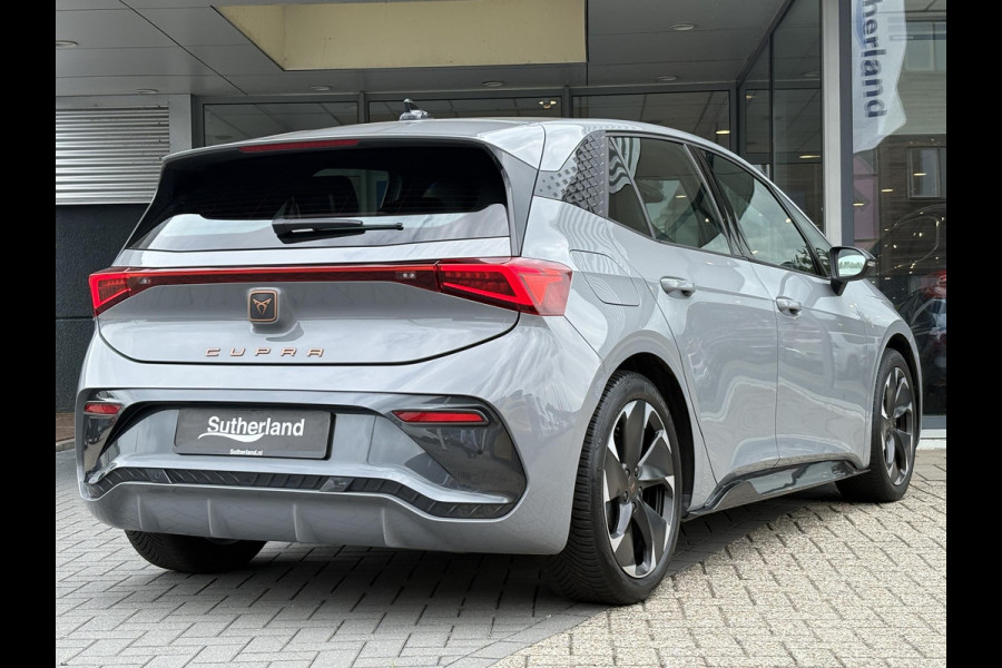 CUPRA Born Essential 62 kWh | 19 Inch | PDC V+A | Carplay | Stuurverwarming |