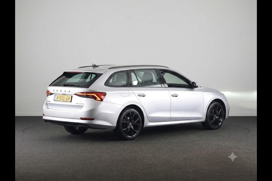 Škoda Octavia Combi 1.0 TSI Business Edition 110 pk | Verlengde garantie | Navigatie | Parkeersensoren | Apple Carplay/Android Auto | LED koplampen |