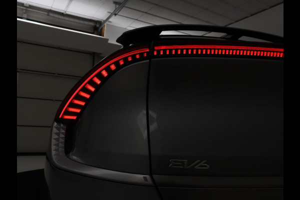 Kia Ev6 Plus Advanced 77.4 kWh | SOH 93,7% | Panoramadak | 360 camera | Stoel & stuurverwarming | Stoelkoeling | Adaptive cruise | Climate control | Navigatie | DAB+ | Bluetooth | Carplay | Sfeerverlichting | Keyless | Meridan surround | Side assist