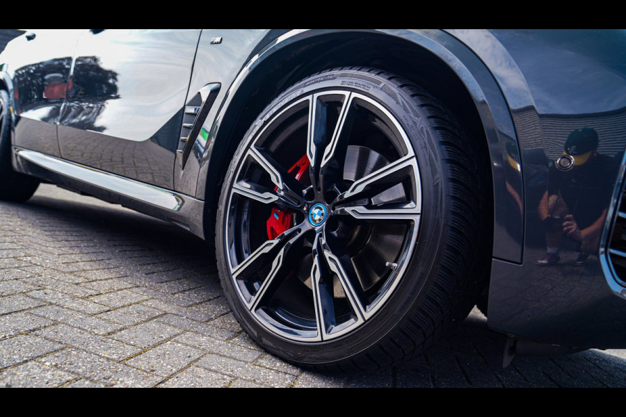 BMW X5 XDrive50e High Executive | X5M Kuipstoelen | Driving assistant Prof | HuD | Dravit Grau | Luchtvering | Stoelverkoeling |
