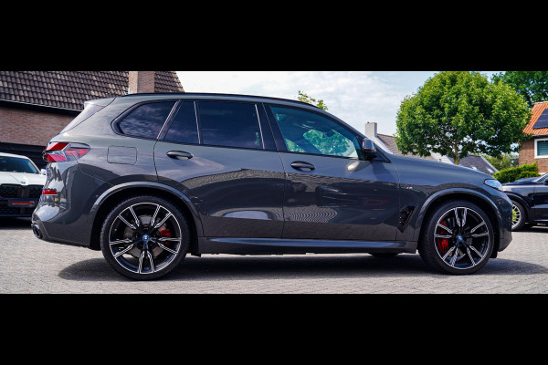BMW X5 XDrive50e High Executive | X5M Kuipstoelen | Driving assistant Prof | HuD | Dravit Grau | Luchtvering | Stoelverkoeling |