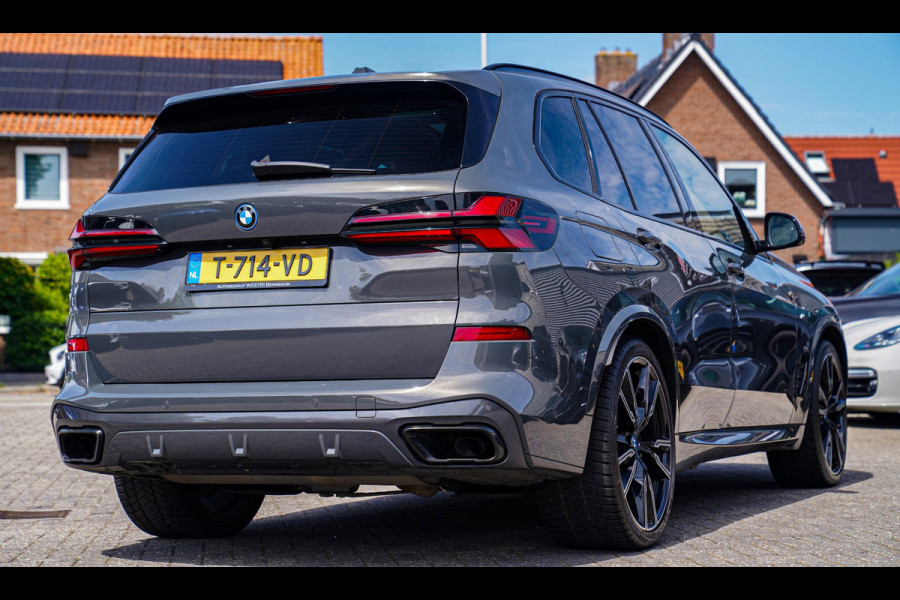 BMW X5 XDrive50e High Executive | X5M Kuipstoelen | Driving assistant Prof | HuD | Dravit Grau | Luchtvering | Stoelverkoeling |