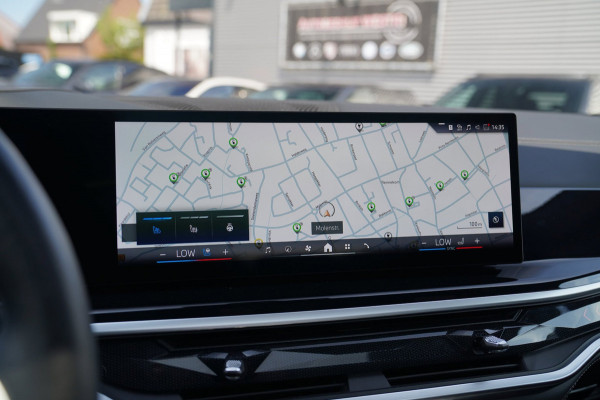 BMW X5 XDrive50e High Executive | X5M Kuipstoelen | Driving assistant Prof | HuD | Dravit Grau | Luchtvering | Stoelverkoeling |