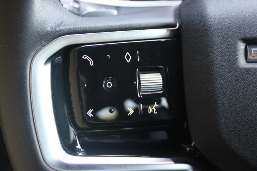 Land Rover Range Rover Evoque 1.5 P300e AWD 254PK R-DYNAMIC HSE | PANORAMISCH SCHUIF / KANTELDAK | ELEKTRISCH VERSTELBARE VOORSTOELEN / BESTUURDERSTOEL MET GEHEUGEN | LEDEREN BEKLEDING | VOORSTOELEN  VERWARMBAAR | 20" LICHTMETALEN VELGEN | KEYLESS ENTRY / START | DODEHOEK DETECTIE | EXTRA GETINTE ACHTERRUITEN | FULL LED KOPLAMPEN | LED ACHTERLICHTEN | ADAPTIVE CRUISE CONTROL | APPLE CARPLAY | ACHTERKLEP ELEKTRISCH BEDIENBAAR | MERIDIAN PREMIUM AUDIO SYSTEEM | RODE REMKLAUWEN |