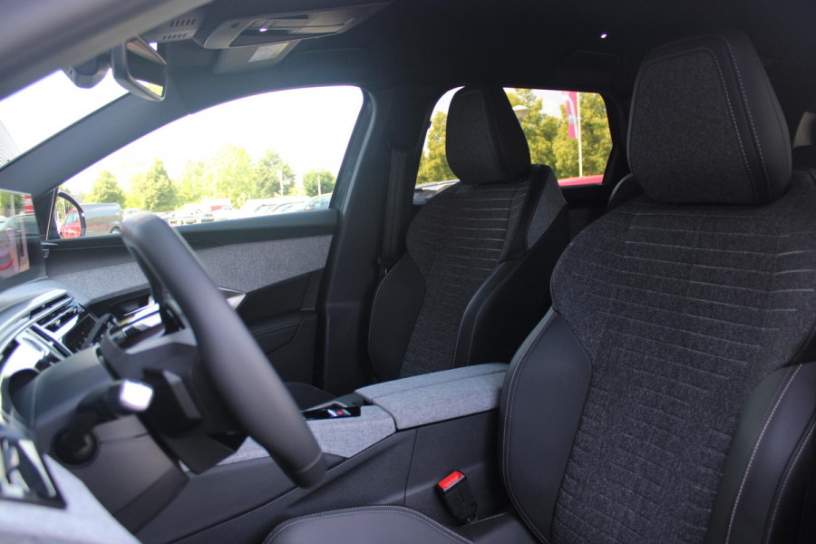 Peugeot 5008 1.2 Hybrid 145PK ALLURE 7p | 360° VISION & DRIVE ASSIST PACK: ANTI DIEFSTAL ALARM MET SUPERVEGRENDELING/VERWARMBAAR VOLLEDEREN STUURWIEL/VISEOPARK 360° HD CAMERA'S MET PARKEERHULP VOOR, BUITENSPIEGELS MET KANTELFUNCTIE BIJ HET ACHTERUITRIJDEN/ADAPTIVE CRUISE CONTROL MET STOP & GO FUNCTIE, REAR CROSS TRAFFIC ALERT, LANE CHANGE ASSIST, DODEHOEK DETECTIE, GROOTLICHT ASSISTENT | PANORAMIC NAVIGATION PACK: PEUGEOT PANORAMIC i-COCKPIT MET GEBOGEN EN ZWEVEND HD SCHERM/PEUGEOT 3D NAVIGATIE/SPRAAKHERKENNING/3-USB AANSLUITINGEN/DRAADLOZE TELEFOONLADER | SEAT PACK: AGR STOEL MET