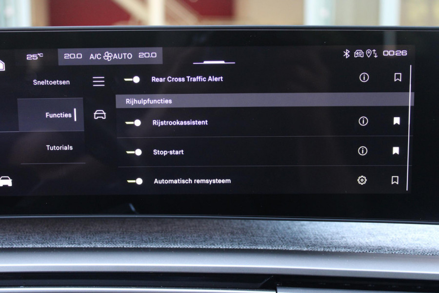 Peugeot 5008 1.2 Hybrid 145PK ALLURE 7p | 360° VISION & DRIVE ASSIST PACK: ANTI DIEFSTAL ALARM MET SUPERVEGRENDELING/VERWARMBAAR VOLLEDEREN STUURWIEL/VISEOPARK 360° HD CAMERA'S MET PARKEERHULP VOOR, BUITENSPIEGELS MET KANTELFUNCTIE BIJ HET ACHTERUITRIJDEN/ADAPTIVE CRUISE CONTROL MET STOP & GO FUNCTIE, REAR CROSS TRAFFIC ALERT, LANE CHANGE ASSIST, DODEHOEK DETECTIE, GROOTLICHT ASSISTENT | PANORAMIC NAVIGATION PACK: PEUGEOT PANORAMIC i-COCKPIT MET GEBOGEN EN ZWEVEND HD SCHERM/PEUGEOT 3D NAVIGATIE/SPRAAKHERKENNING/3-USB AANSLUITINGEN/DRAADLOZE TELEFOONLADER | SEAT PACK: AGR STOEL MET