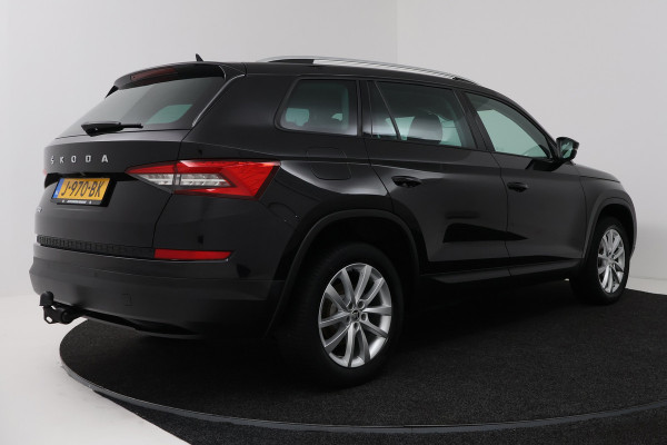 Škoda Kodiaq 1.5 TSI Business Edition 7p. (TREKHAAK WEGKLAPBAAR, NAVI, CAMERA, PDC, STOELVERWARMING, 1e EIG CARPLAY)