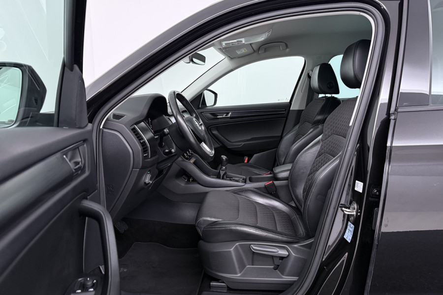 Škoda Kodiaq 1.5 TSI Business Edition 7p. (TREKHAAK WEGKLAPBAAR, NAVI, CAMERA, PDC, STOELVERWARMING, 1e EIG CARPLAY)