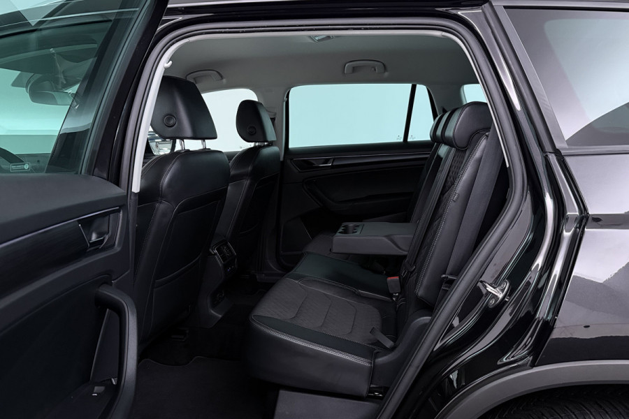 Škoda Kodiaq 1.5 TSI Business Edition 7p. (TREKHAAK WEGKLAPBAAR, NAVI, CAMERA, PDC, STOELVERWARMING, 1e EIG CARPLAY)