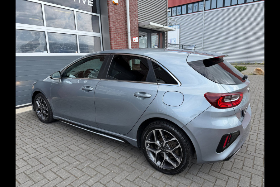 Kia Ceed 1.4 T-GDi GT-Line AUT LED Navi Camera Lane Keyless