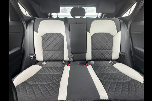 Kia Ceed 1.4 T-GDi GT-Line AUT LED Navi Camera Lane Keyless