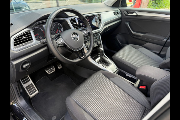 Volkswagen T-Roc 1.5 TSI Style Business - Automaat - Pano/Schuifdak - Navi - Parkeerhulp