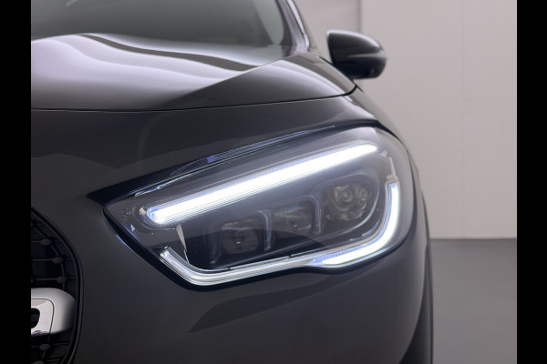 Mercedes-Benz GLA **Gereserveerd** 250e 218PK Hybride Leder+Massage+Verwarming Camera Adap.Cruise Apple Carplay Android Auto Navi Ecc Business Sol Blind Spot Warning Led Pdc Lmv 18" DAB Bluetooth Elek.Achterklep Isofix