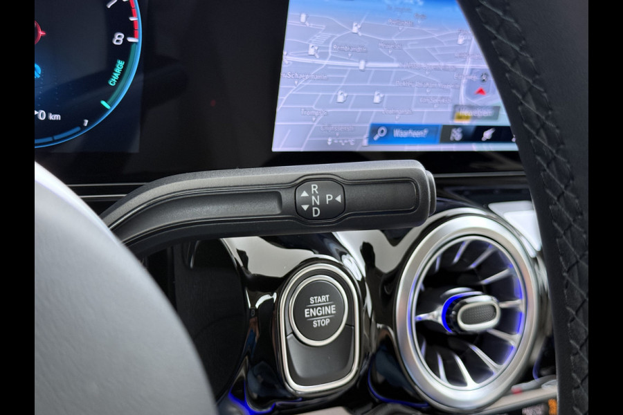 Mercedes-Benz GLA **Gereserveerd** 250e 218PK Hybride Leder+Massage+Verwarming Camera Adap.Cruise Apple Carplay Android Auto Navi Ecc Business Sol Blind Spot Warning Led Pdc Lmv 18" DAB Bluetooth Elek.Achterklep Isofix