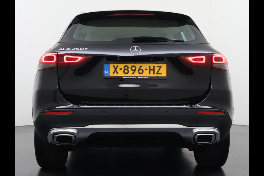 Mercedes-Benz GLA **Gereserveerd** 250e 218PK Hybride Leder+Massage+Verwarming Camera Adap.Cruise Apple Carplay Android Auto Navi Ecc Business Sol Blind Spot Warning Led Pdc Lmv 18" DAB Bluetooth Elek.Achterklep Isofix