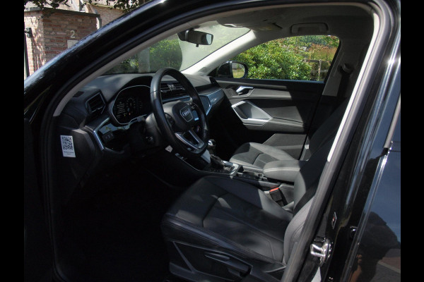 Audi Q3 Sportback 45 TFSI e Advanced Edition | Black Optic | Apple Carplay | Leer | 20 Inch | NL-Auto |