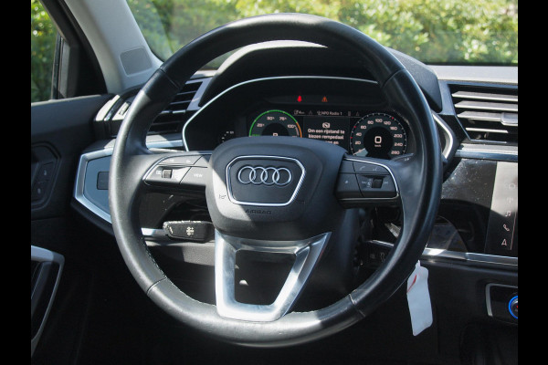 Audi Q3 Sportback 45 TFSI e Advanced Edition | Black Optic | Apple Carplay | Leer | 20 Inch | NL-Auto |