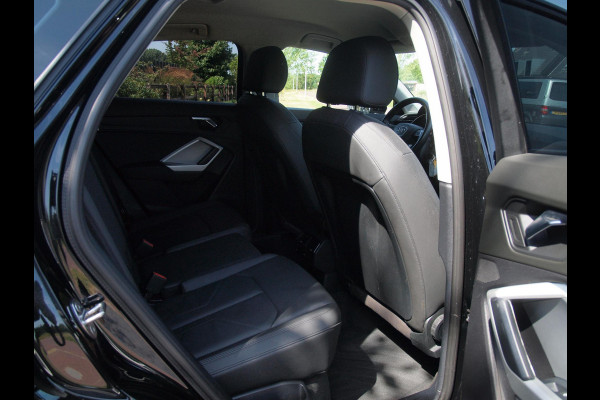 Audi Q3 Sportback 45 TFSI e Advanced Edition | Black Optic | Apple Carplay | Leer | 20 Inch | NL-Auto |